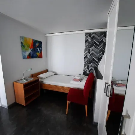 Semesterbostad Christine Burhave