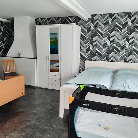 Christine בית נופש בורהאבה